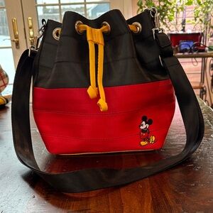 Very Rare! Harvey's Disney Seatbelt Bucket Bag